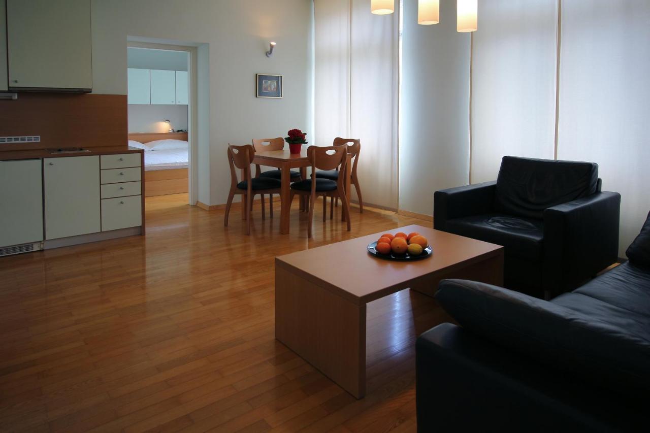 Apartments Villa Boltez คราน ภายนอก รูปภาพ